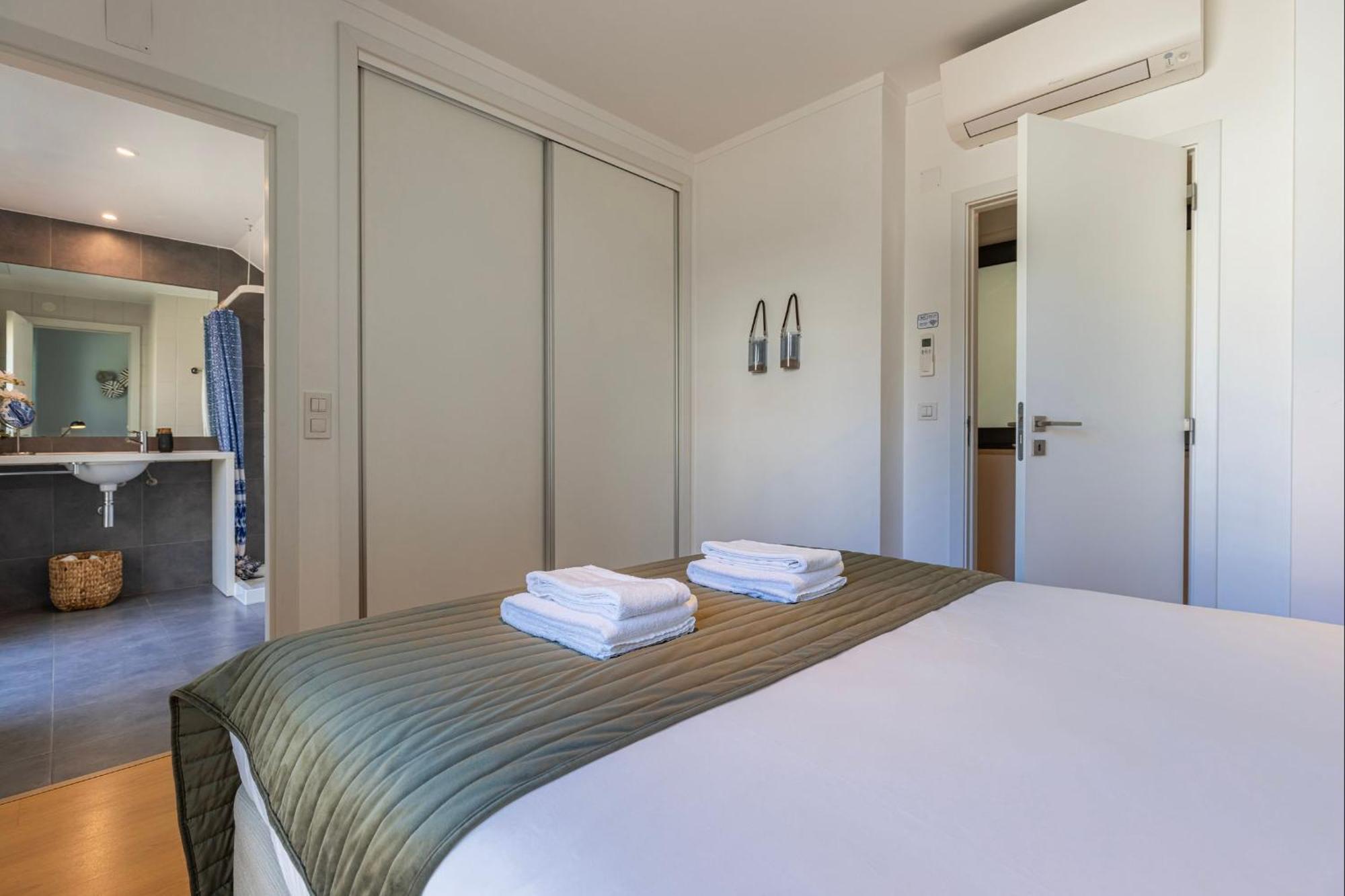 LovelyStay - Breathtaking Panorama - Luxurious Penthouse! Lisbon Bagian luar foto